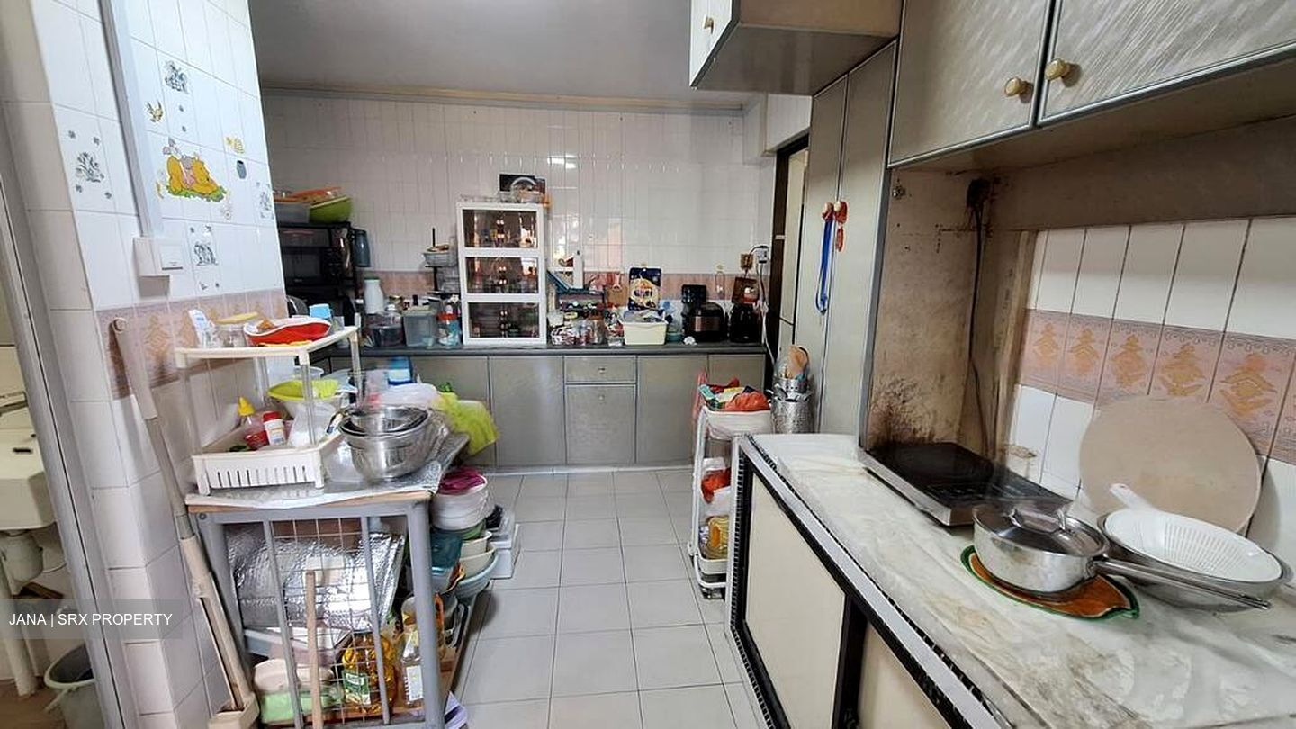 Blk 446 Hougang Avenue 8 (Hougang), HDB Executive #451539421